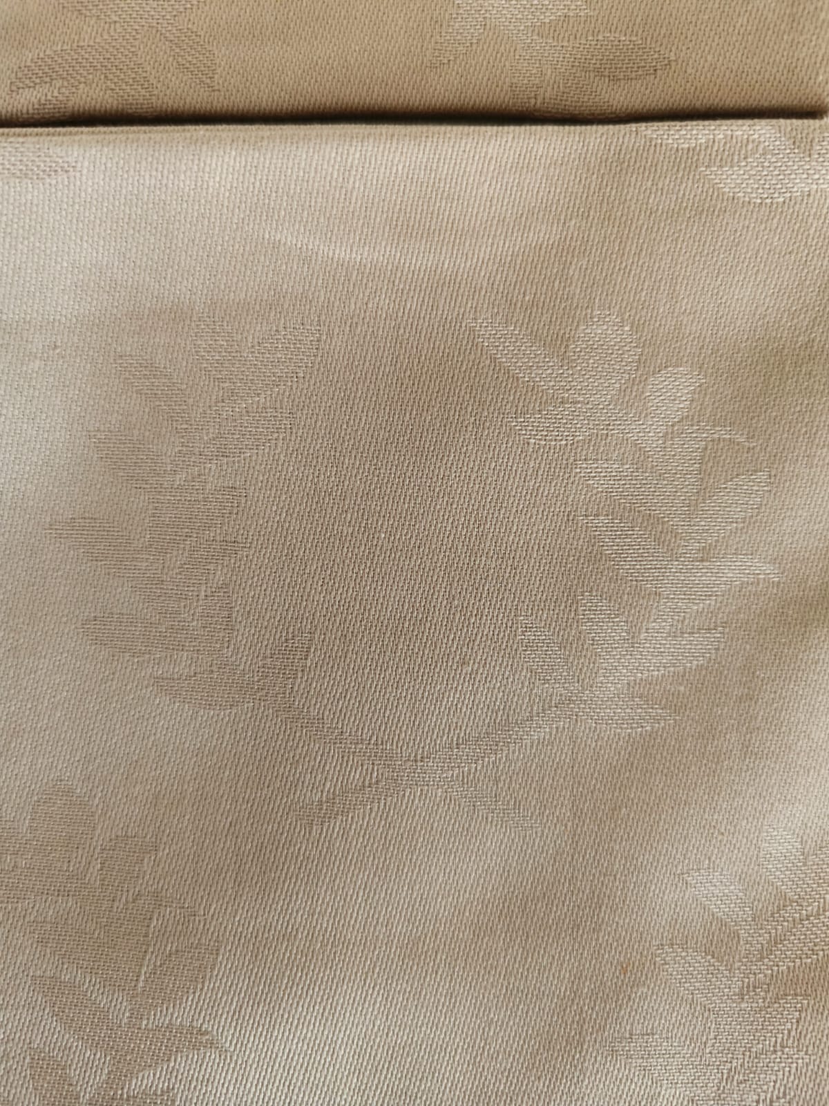 Bed Sheet with two Pillow covers - Damask Leaf Design