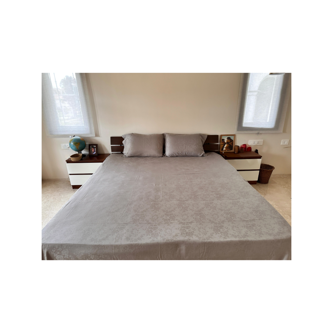 Bed sheet Damask