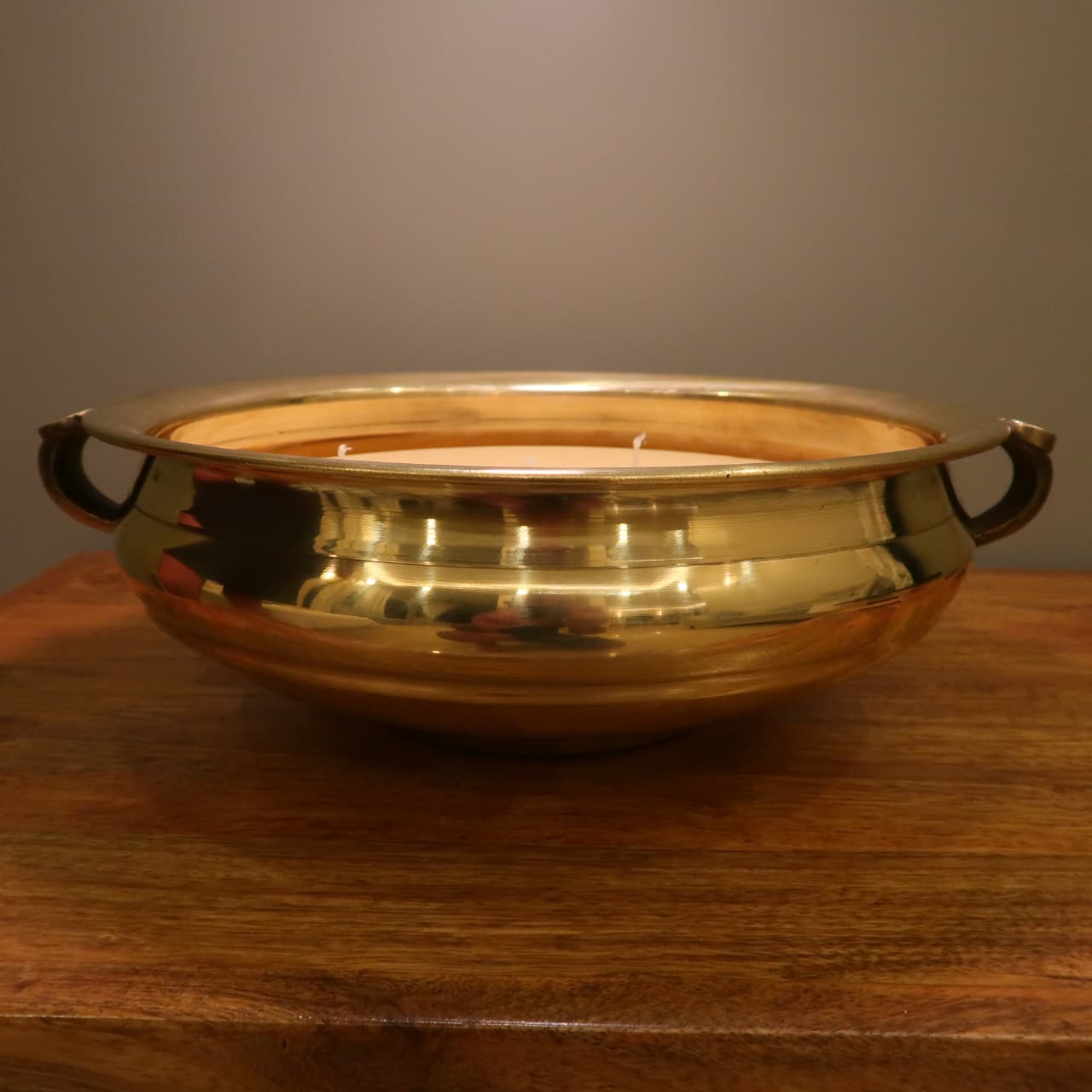 Organic Candle in Brass Uruli