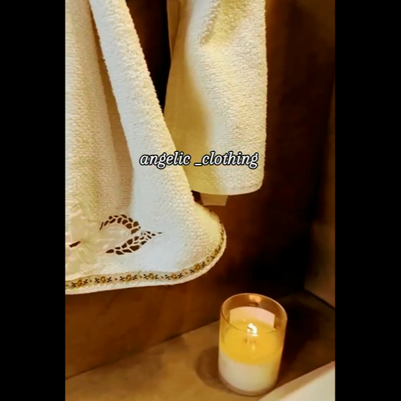 Hand Towel with Cutwork