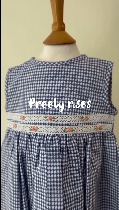 Pretty Roses Dress