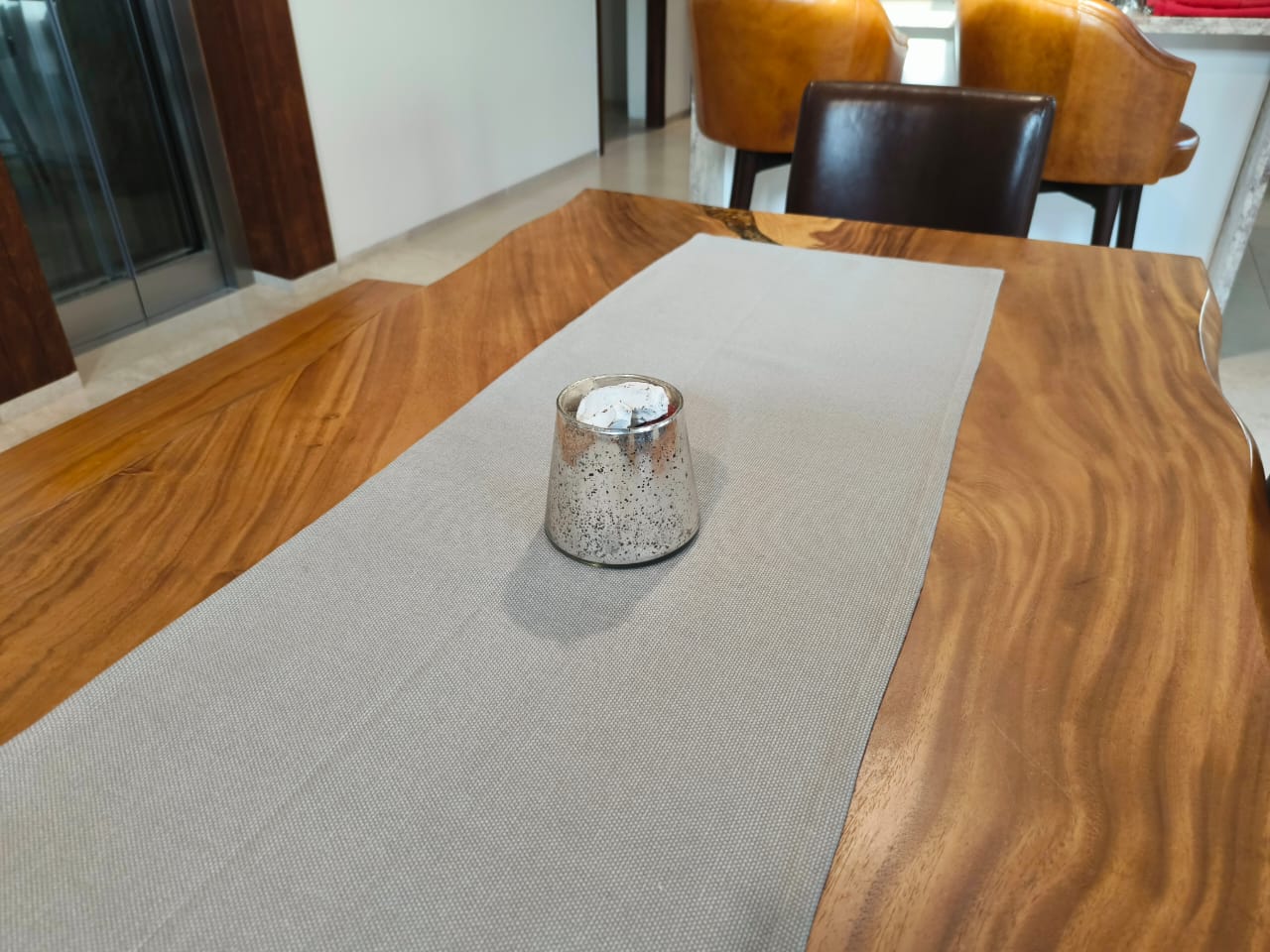Table Runner Solid Design