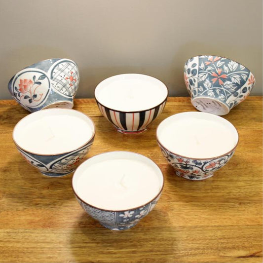 Organic Candle in Porcelain Bowl