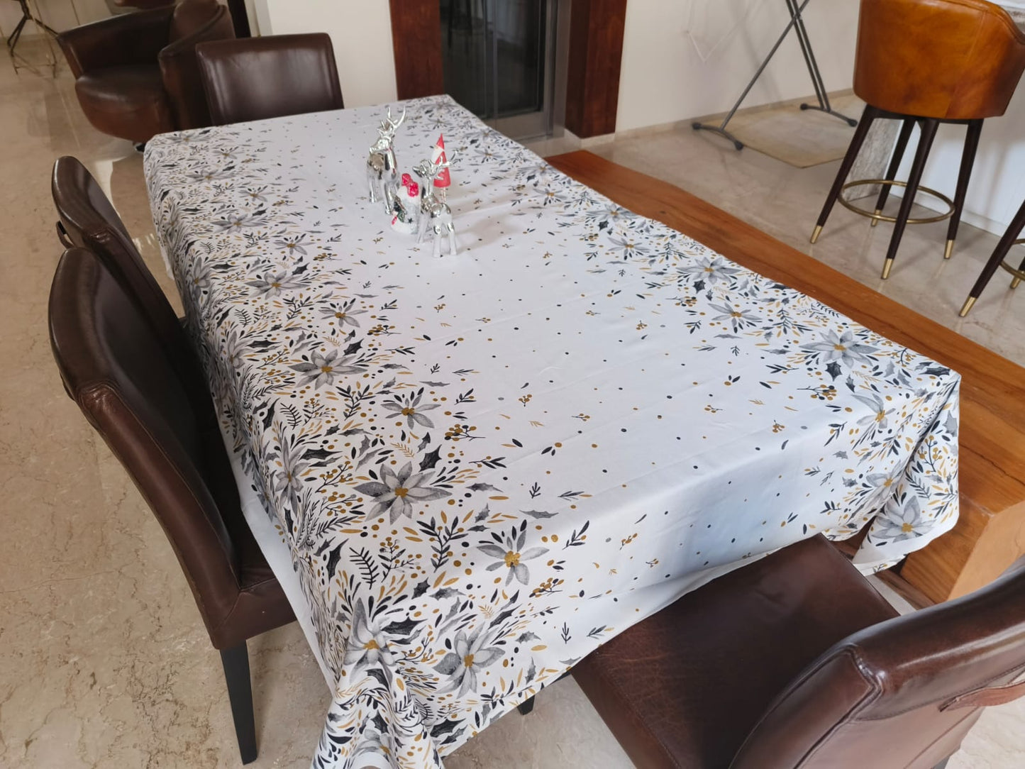 Table Cloth - White & Gold