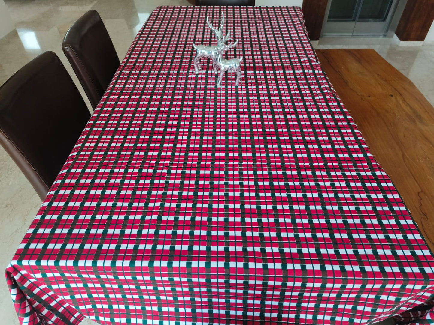 Table Cloth - Red & Green